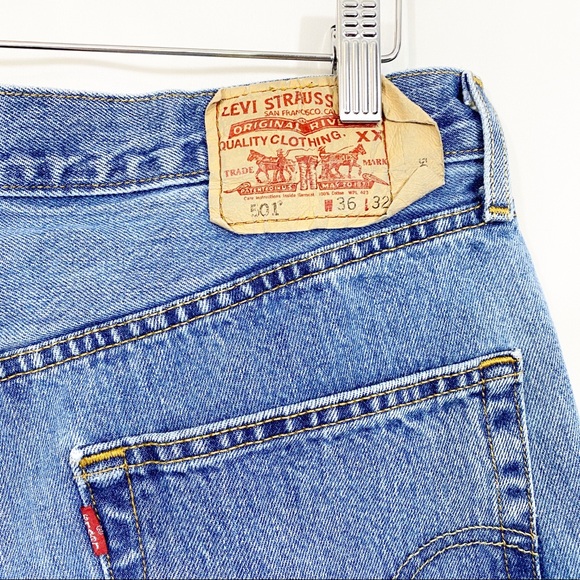 Vintage Levi’s 501 High Waisted Cutoff Denim Short - Picture 7 of 11